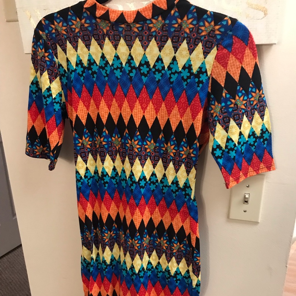 Nice dress for day or night out